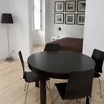 Hello Lisbon Terreiro Do Paco Collection Apartments