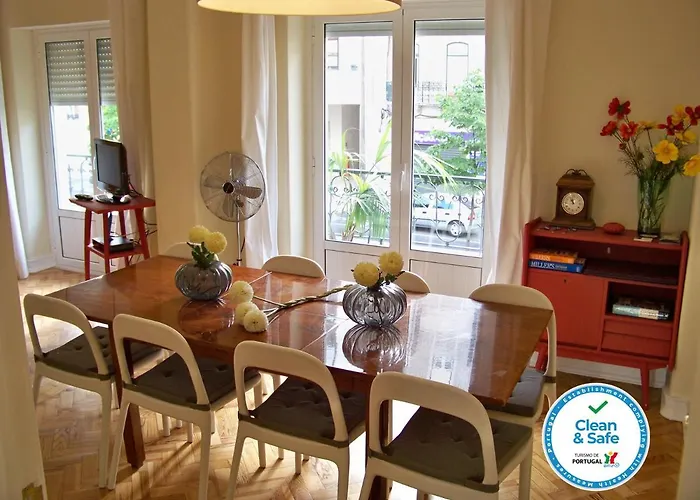 Almirante 1 Four Bedrooms