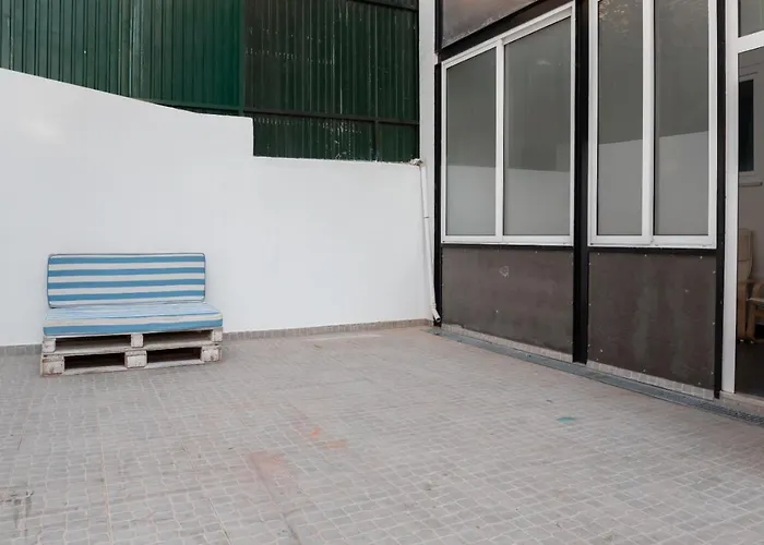 Entrecampos - Two Bedroom Apartment With Terrace