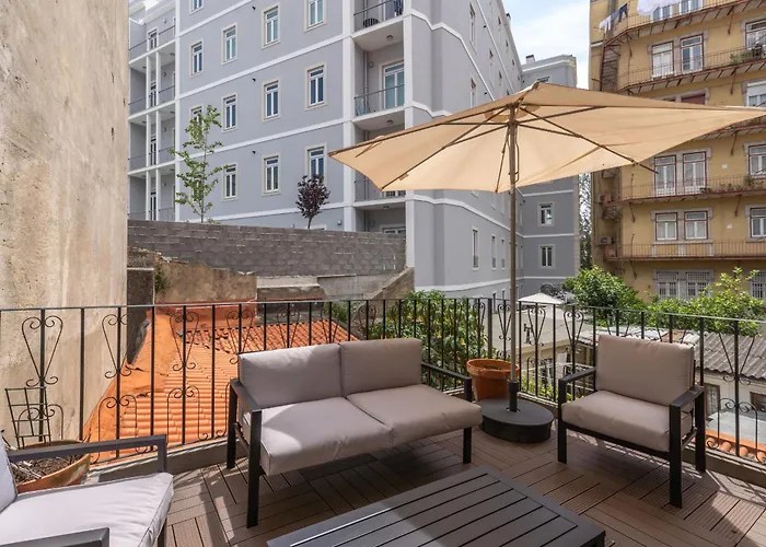 Apartment In Lisbon City Center With A Terrace, 317