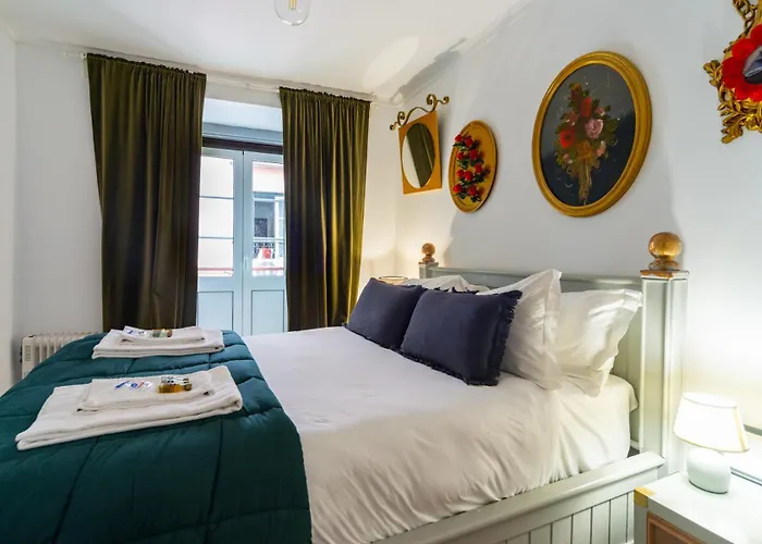 Apartment In Bairro Alto 3 - Lisbon Charm