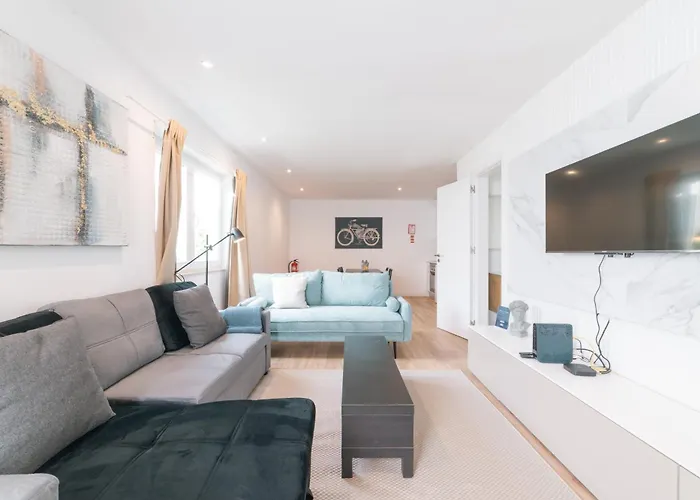 Duplex Apartment Near Belem