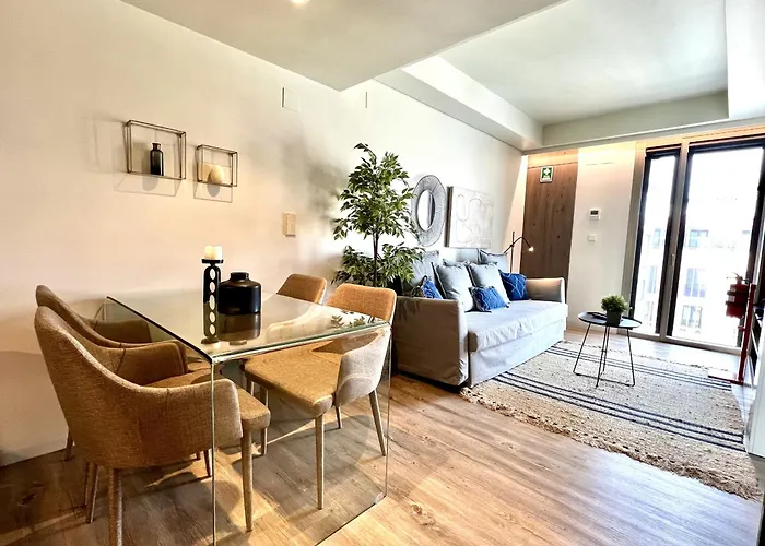 Elegant Studio Santos, Lisbon