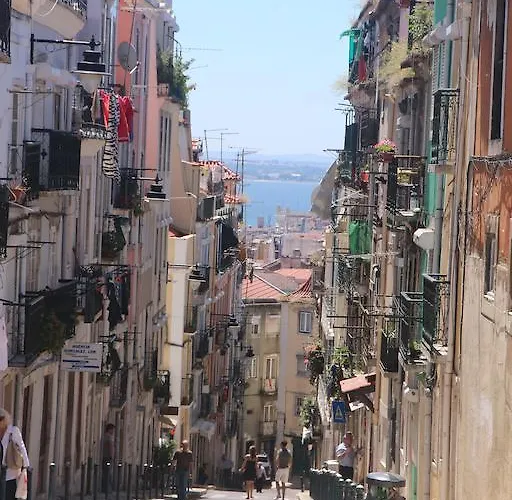 Visiting Portugal - Historic Holiday Homes