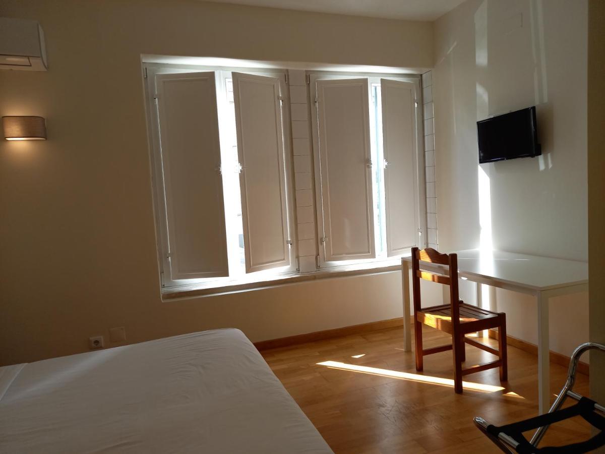 Fado - Santos Bed & Breakfast 2*