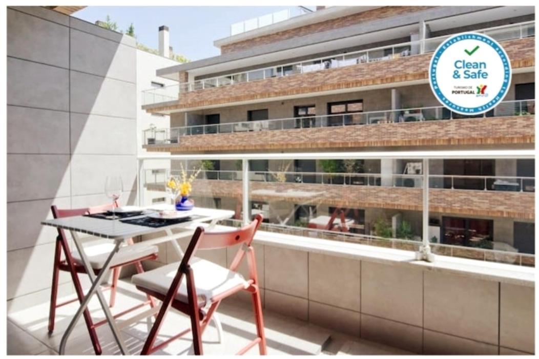 Parque Nacoes / Jardins Cristo Rei Apartment