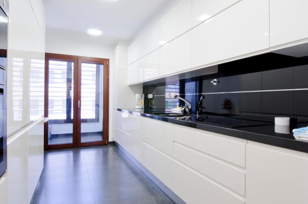Apartment Parque Nacoes / Jardins Cristo Rei Lisbon