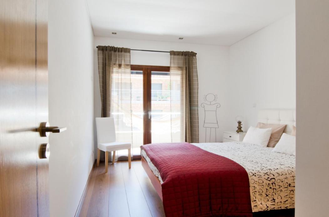 Apartment Parque Nacoes / Jardins Cristo Rei Lisbon