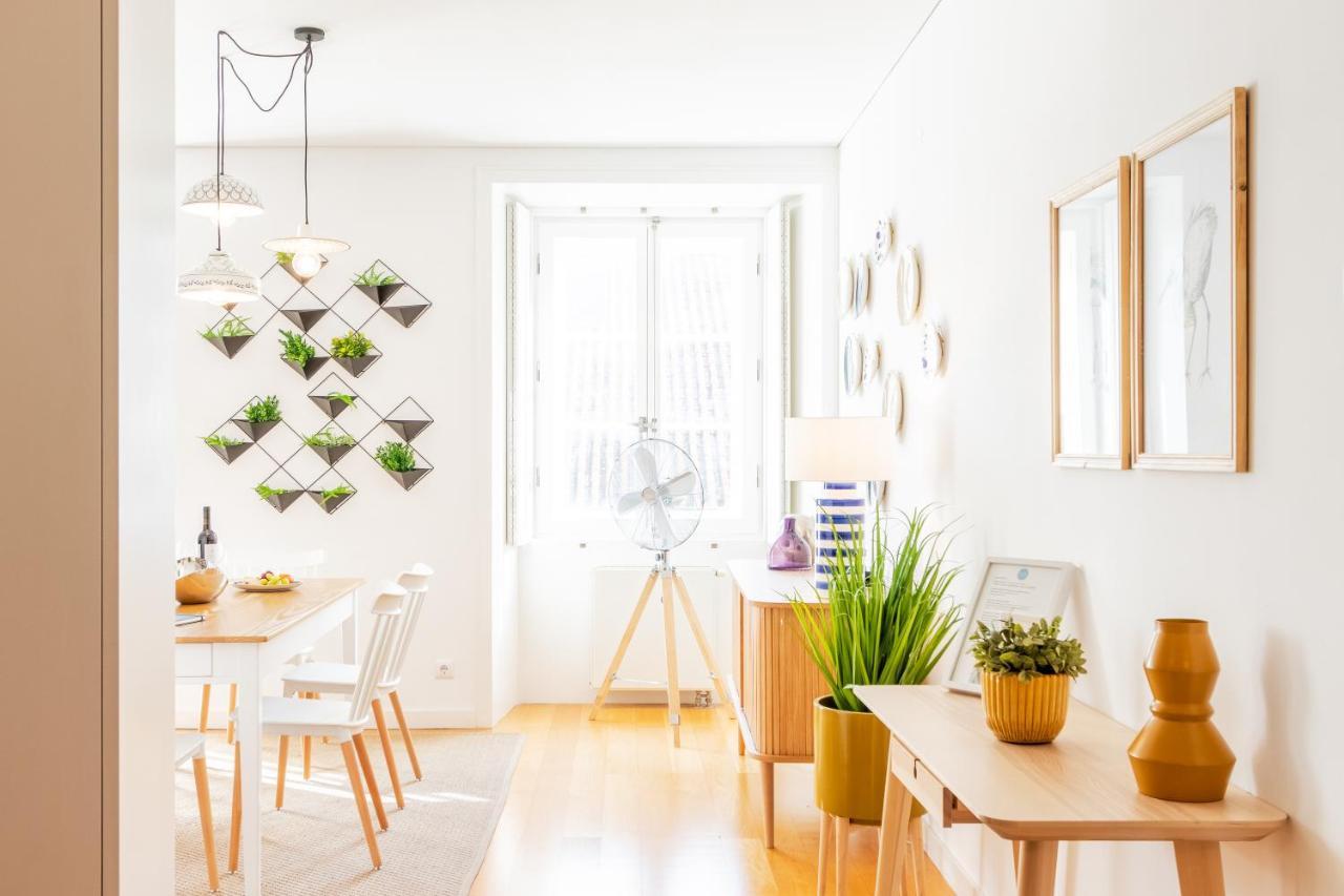 Apartment Joivy Chiado Self Check-in 2-br Flat With Parking
