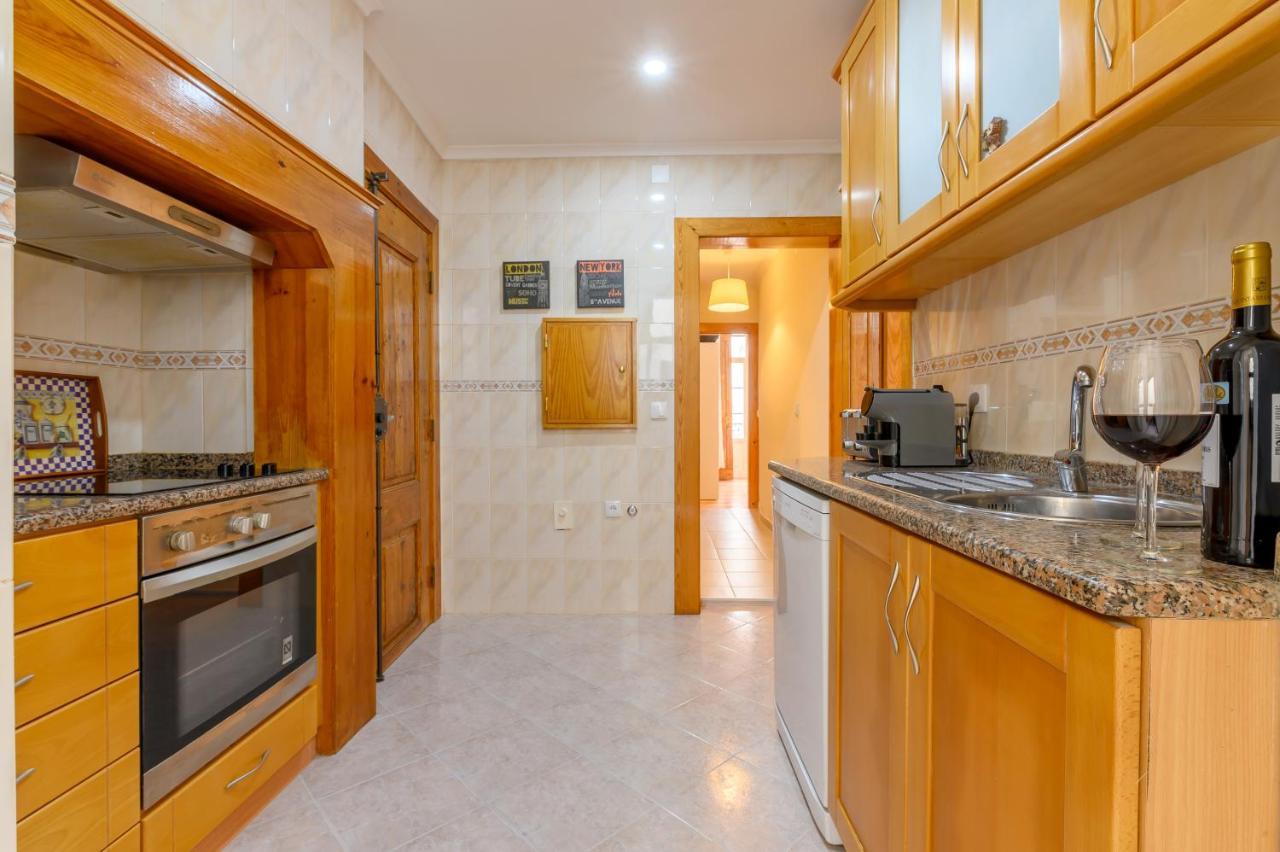 Apartamento Downtown Correeiros *