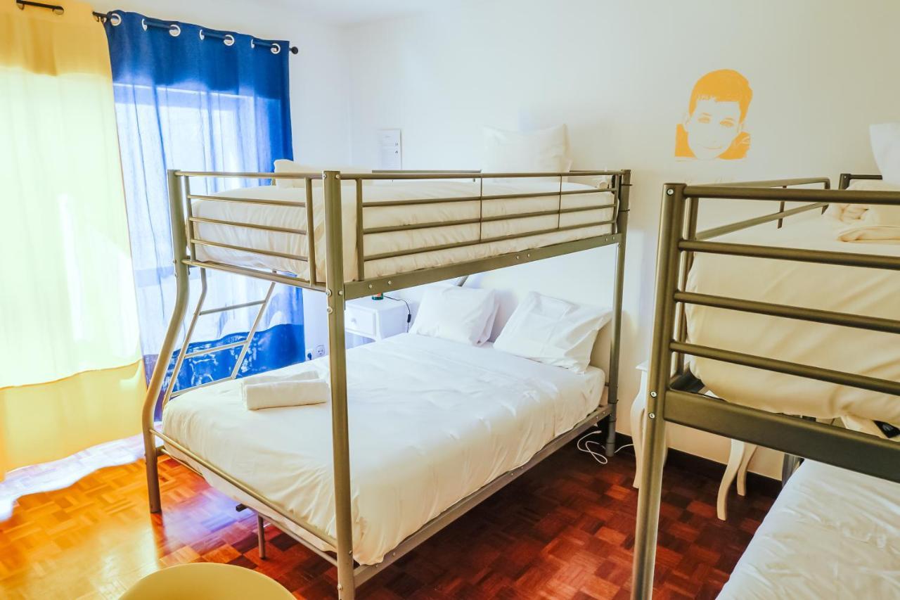 Hostel Help Yourself - Restelo