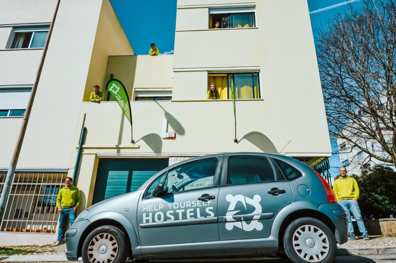 Hostel Help Yourself - Restelo *