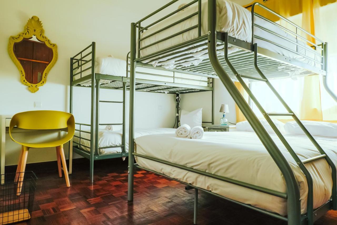 Hostel Help Yourself - Restelo
