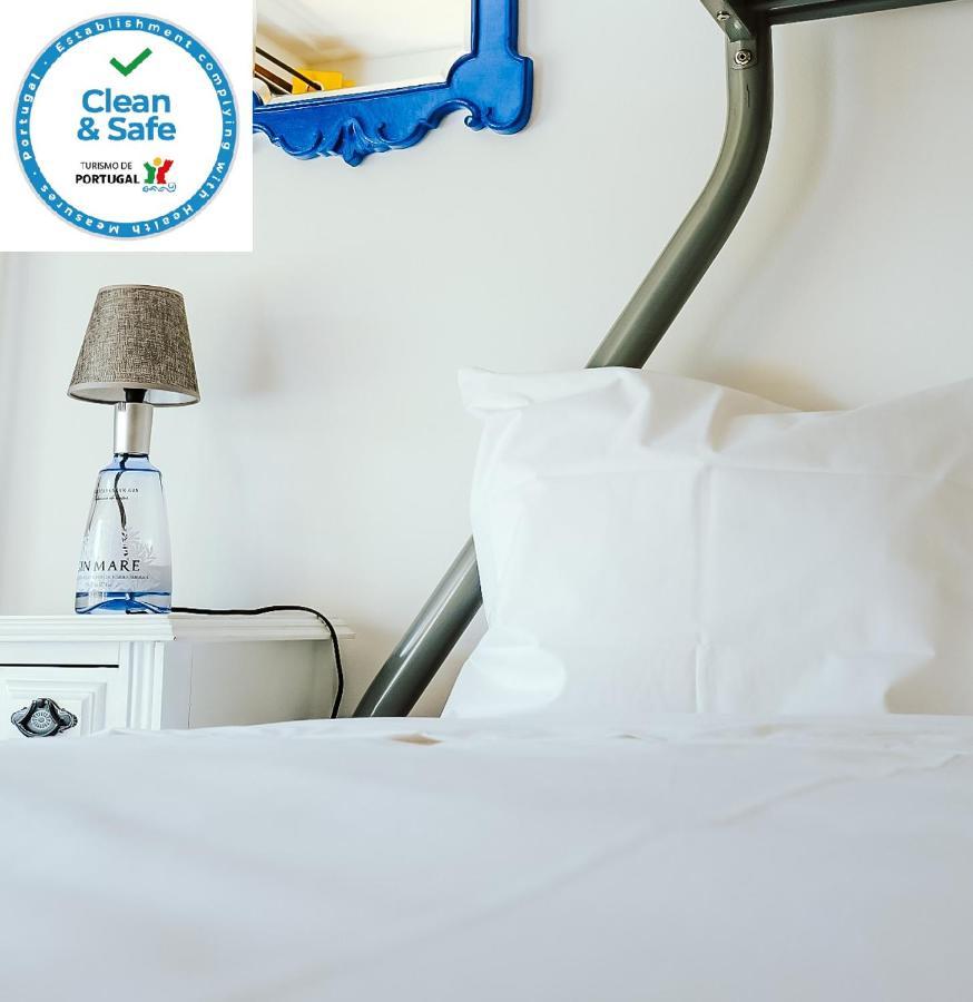 Help Yourself - Restelo Hostel Lisbon