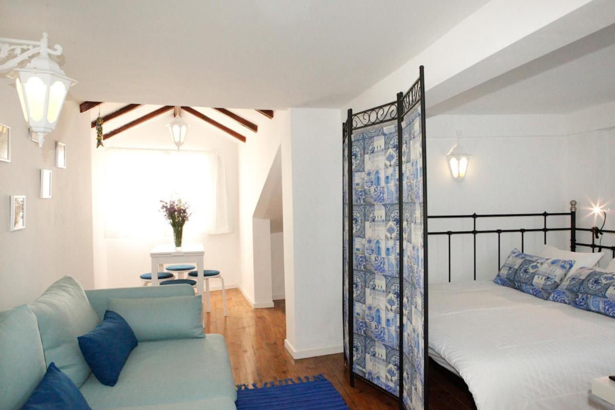 Apartment Best Terrace River View Apt In Alfama