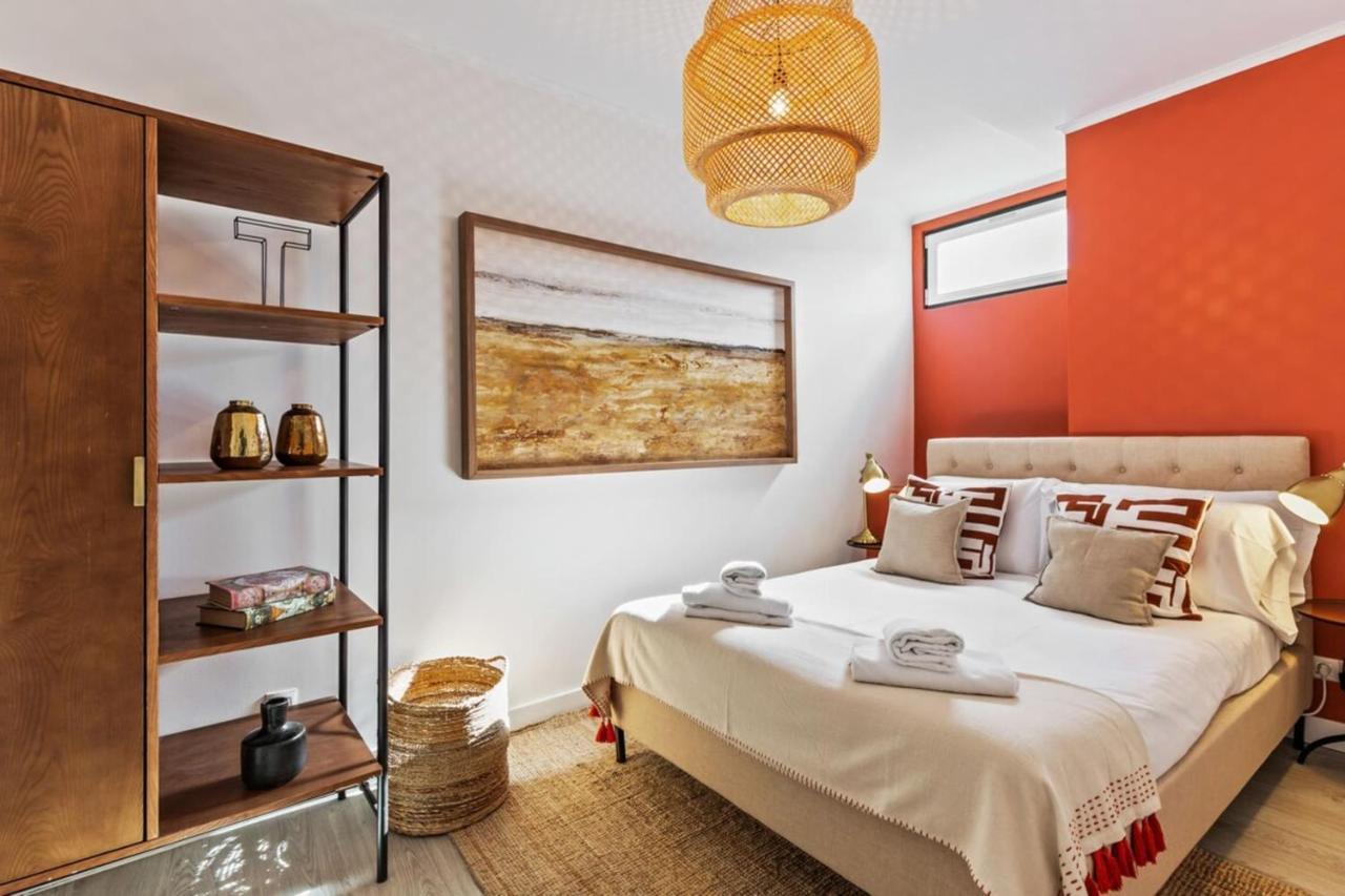 Stunning 2 Bedroom Near Belem Apartment Lisbon