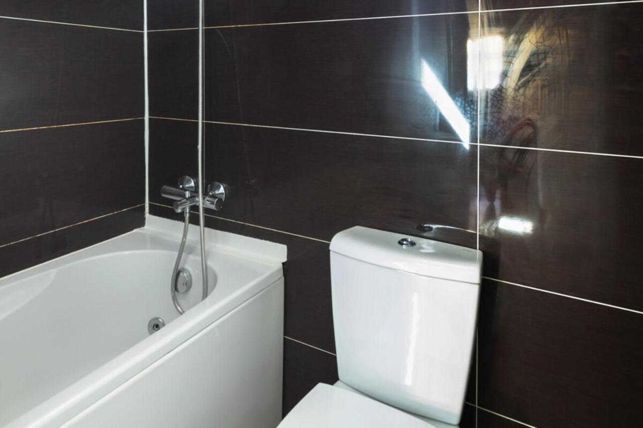 Stunning 2 Bedroom Near Belem Apartment
