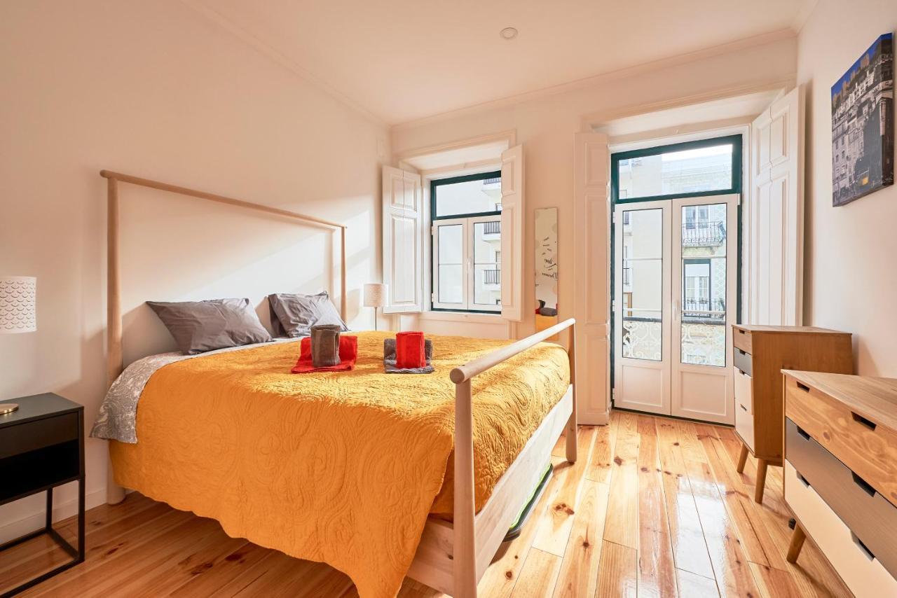 New!! Hearth Apartment