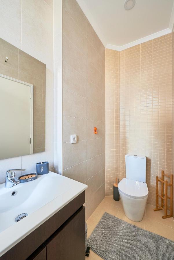 New!! Hearth Apartment