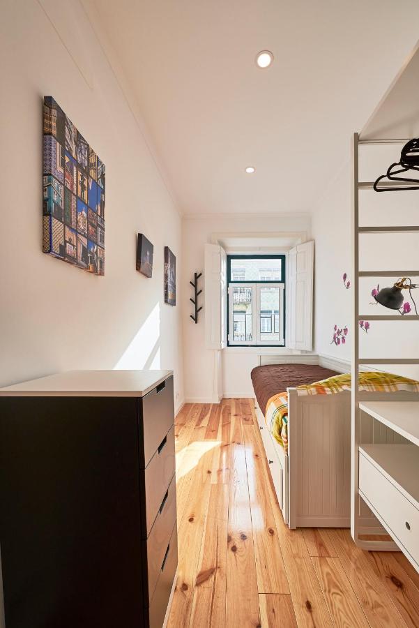 New!! Hearth Apartment