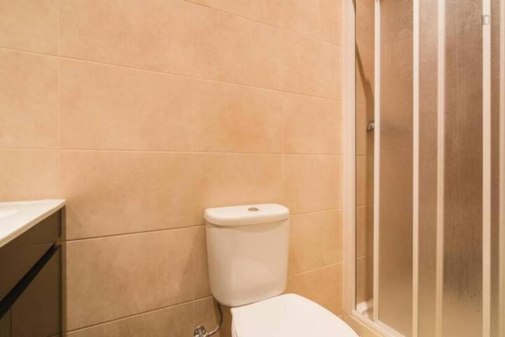 Charming Sunny Terrace / One Bedroom Lisbon