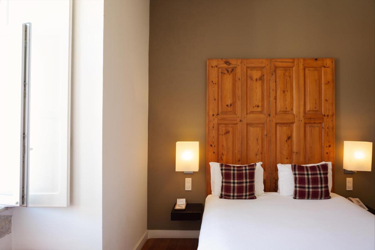 York House 4*
