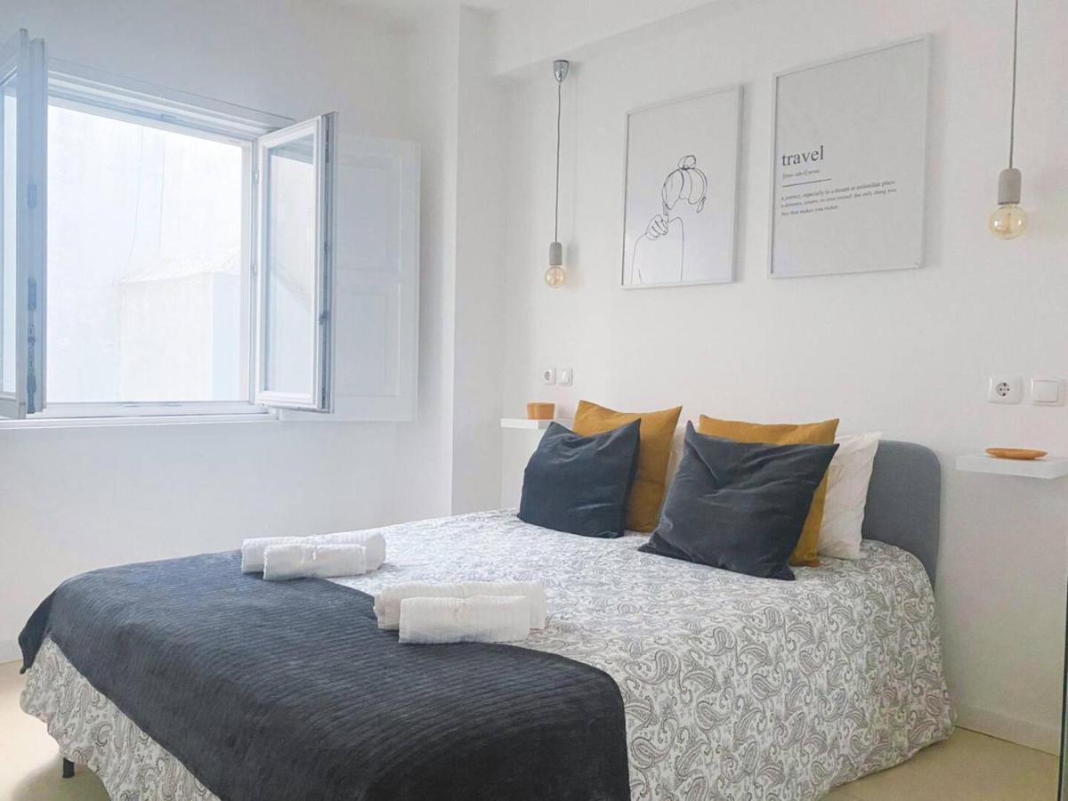 Apartment Almirante24 - With Garden - Ajuda Palace & Royal Treasure Museum Lisbon