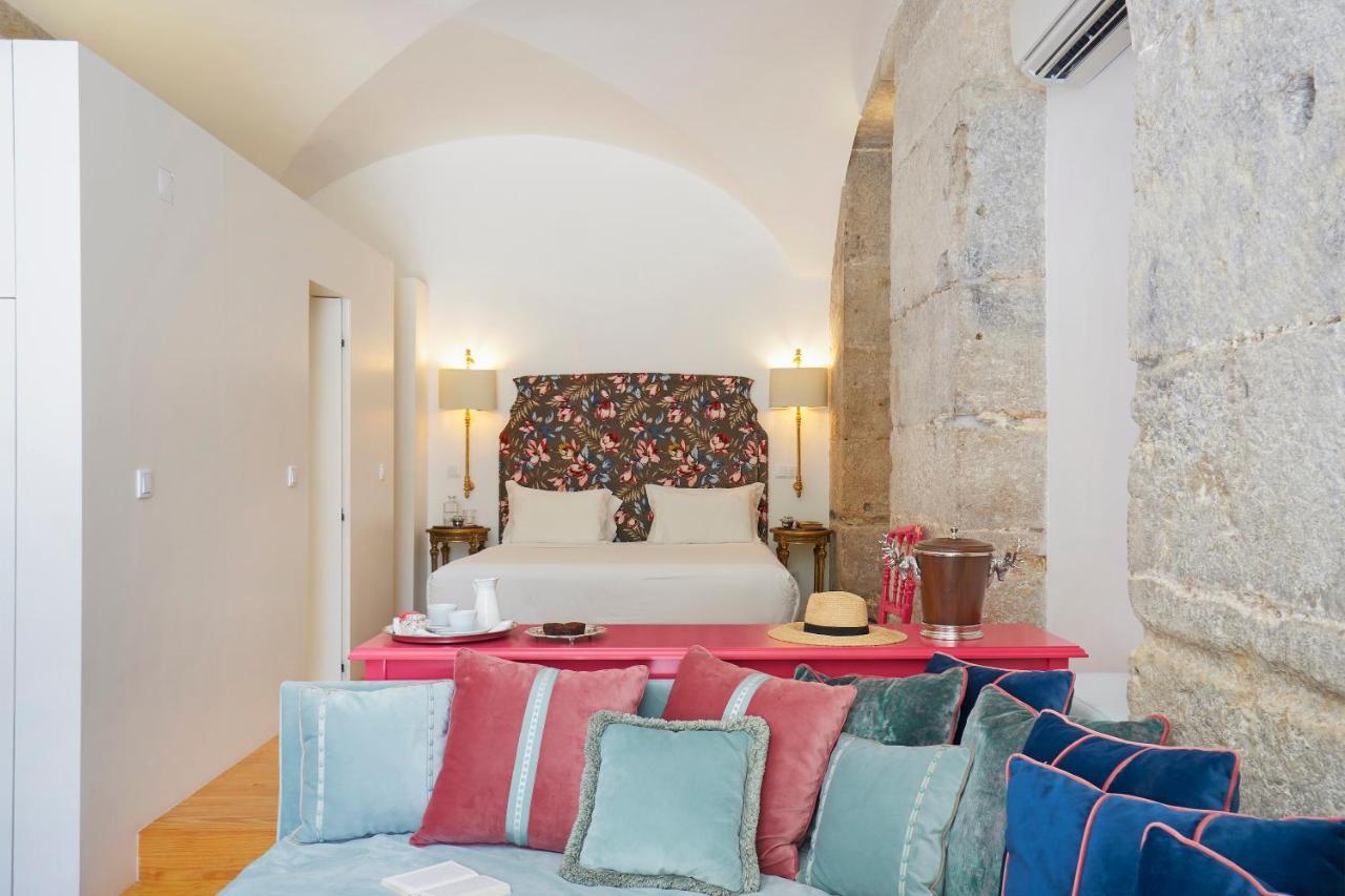 Residentas Apostolos Apartment *