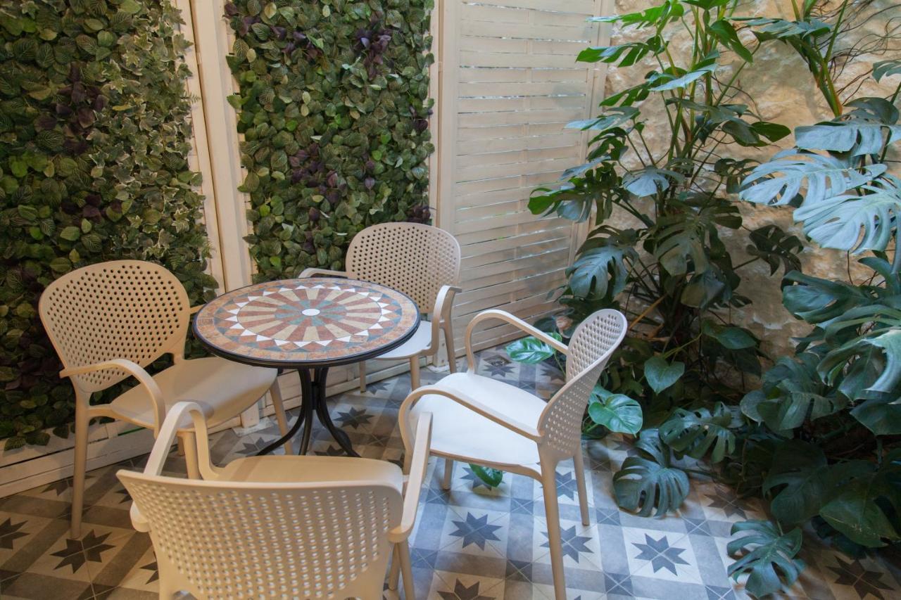 Flh Lapa Design With Terrace * Lisbon