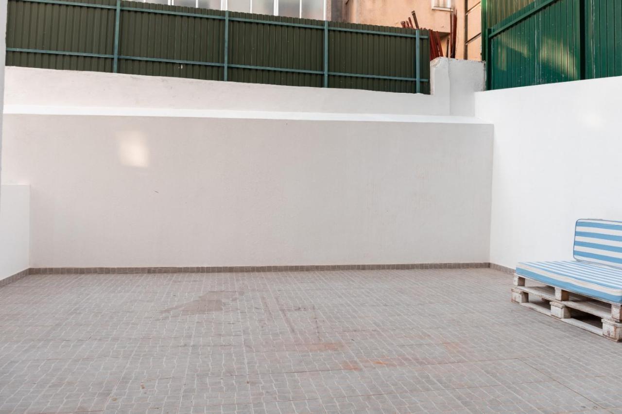 Entrecampos - Two Bedroom With Terrace Apartment Lisbon