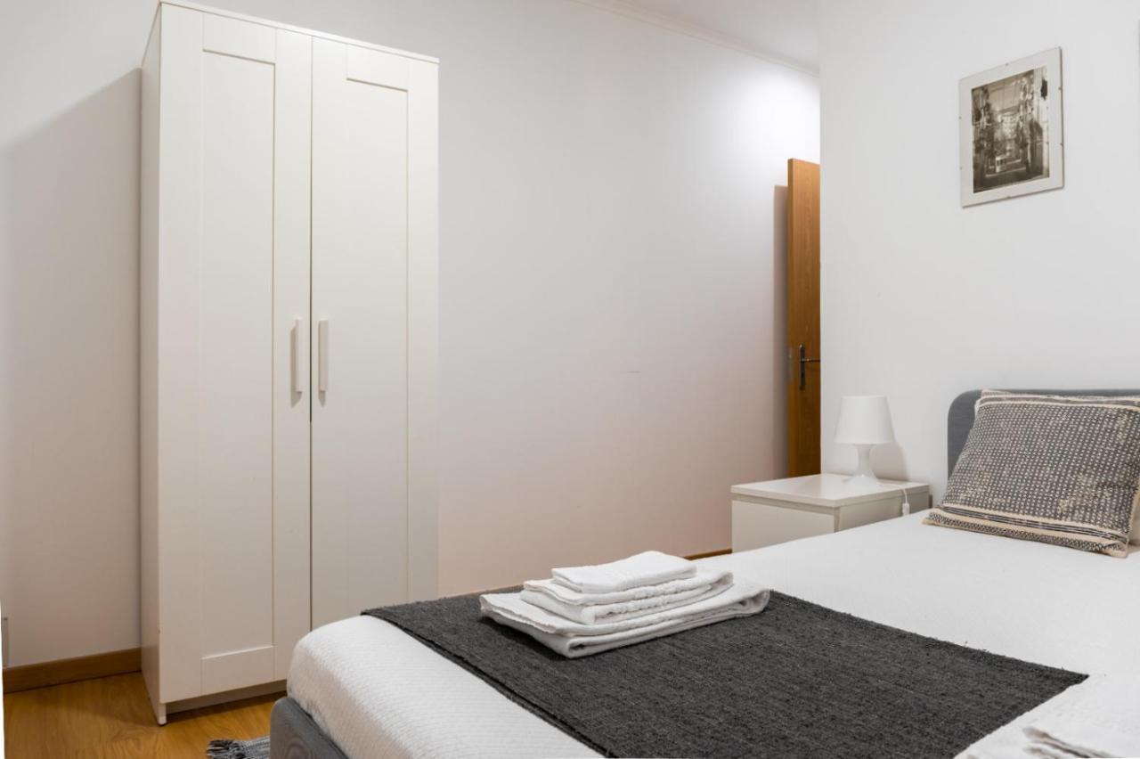 Entrecampos - Two Bedroom With Terrace *