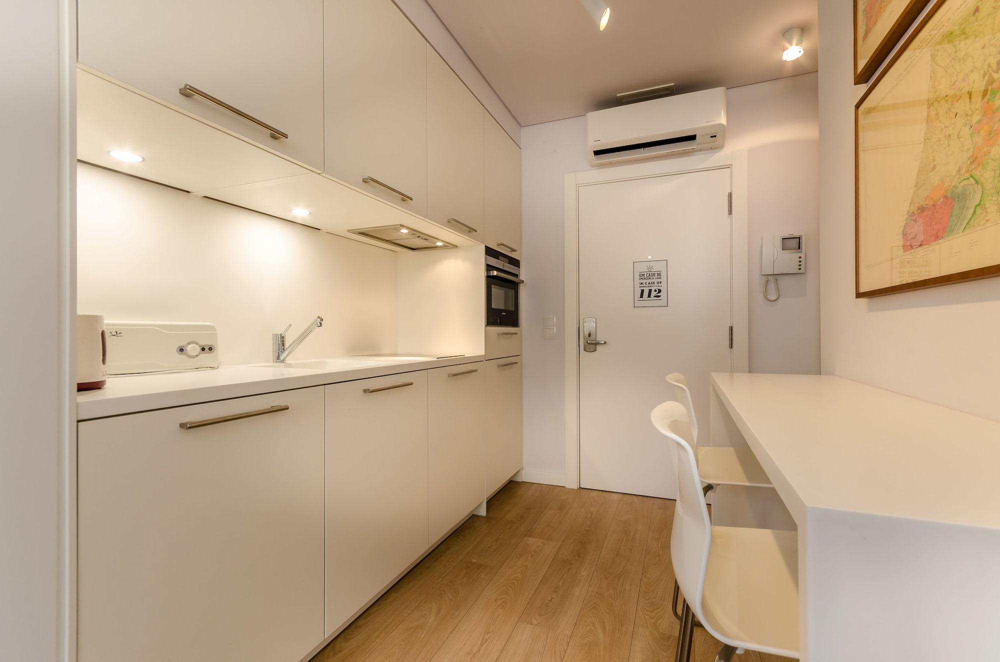 Serviced - Avenida Da Liberdade Apartment