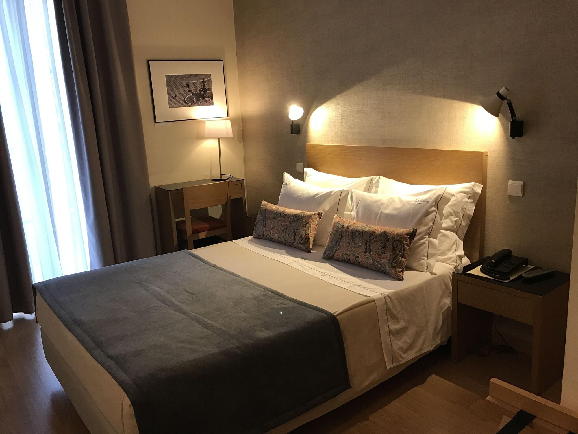 Hotel Sete Colinas 2*