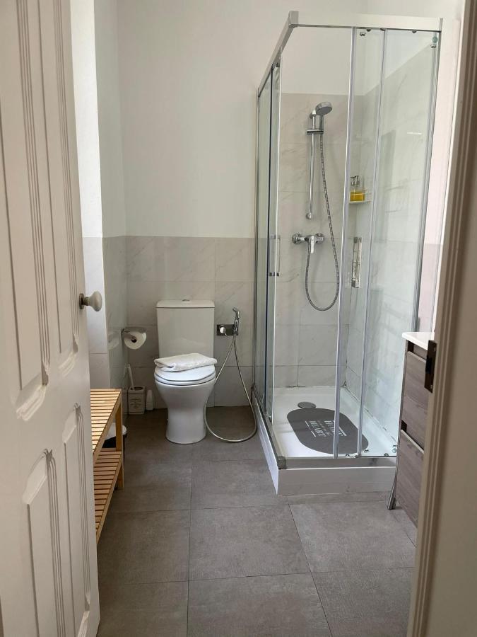 Groovy M2 R3 - Amazing Double With En-suite Bathroom Guest house Lisbon