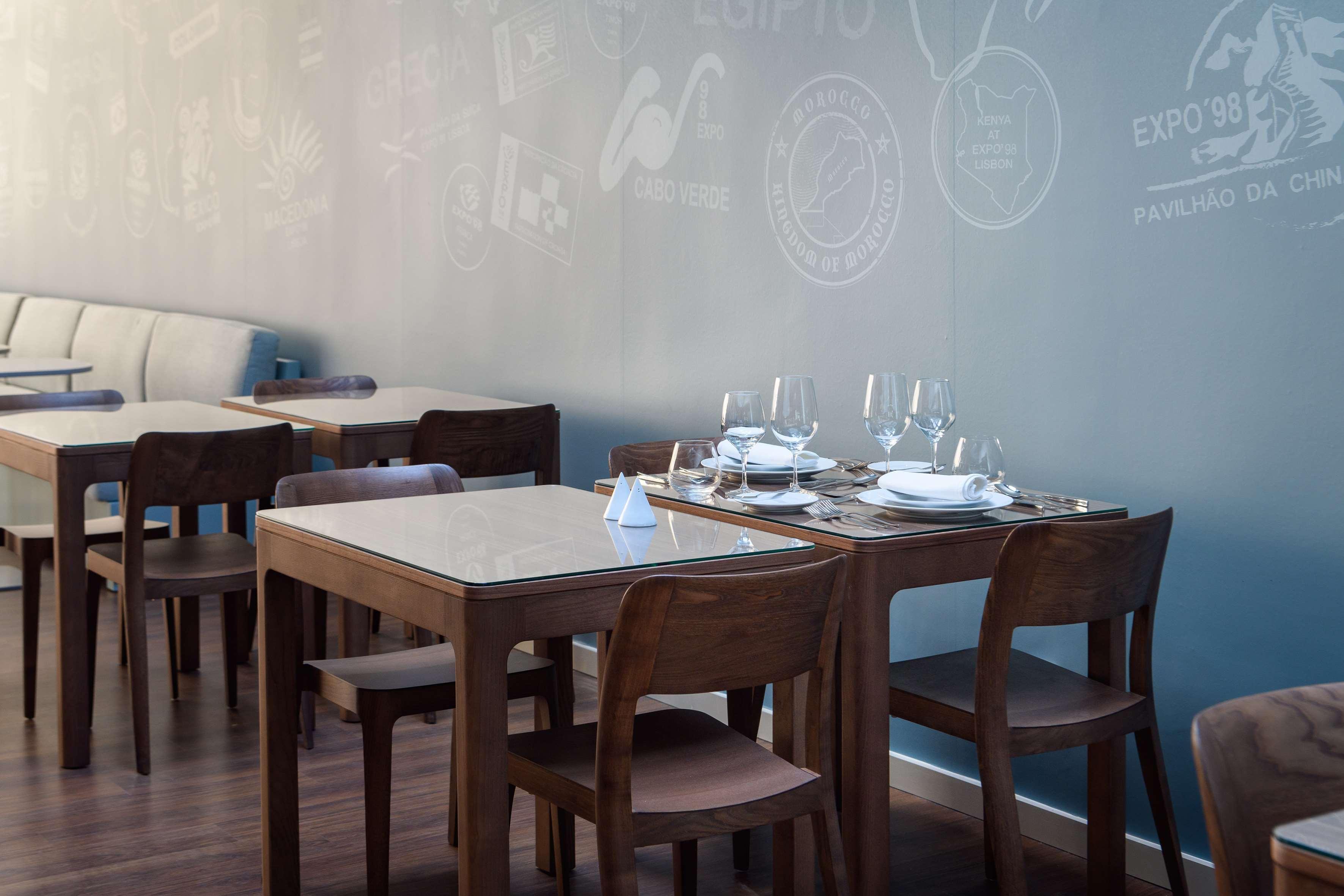 Melia Oriente 4* Lisbon