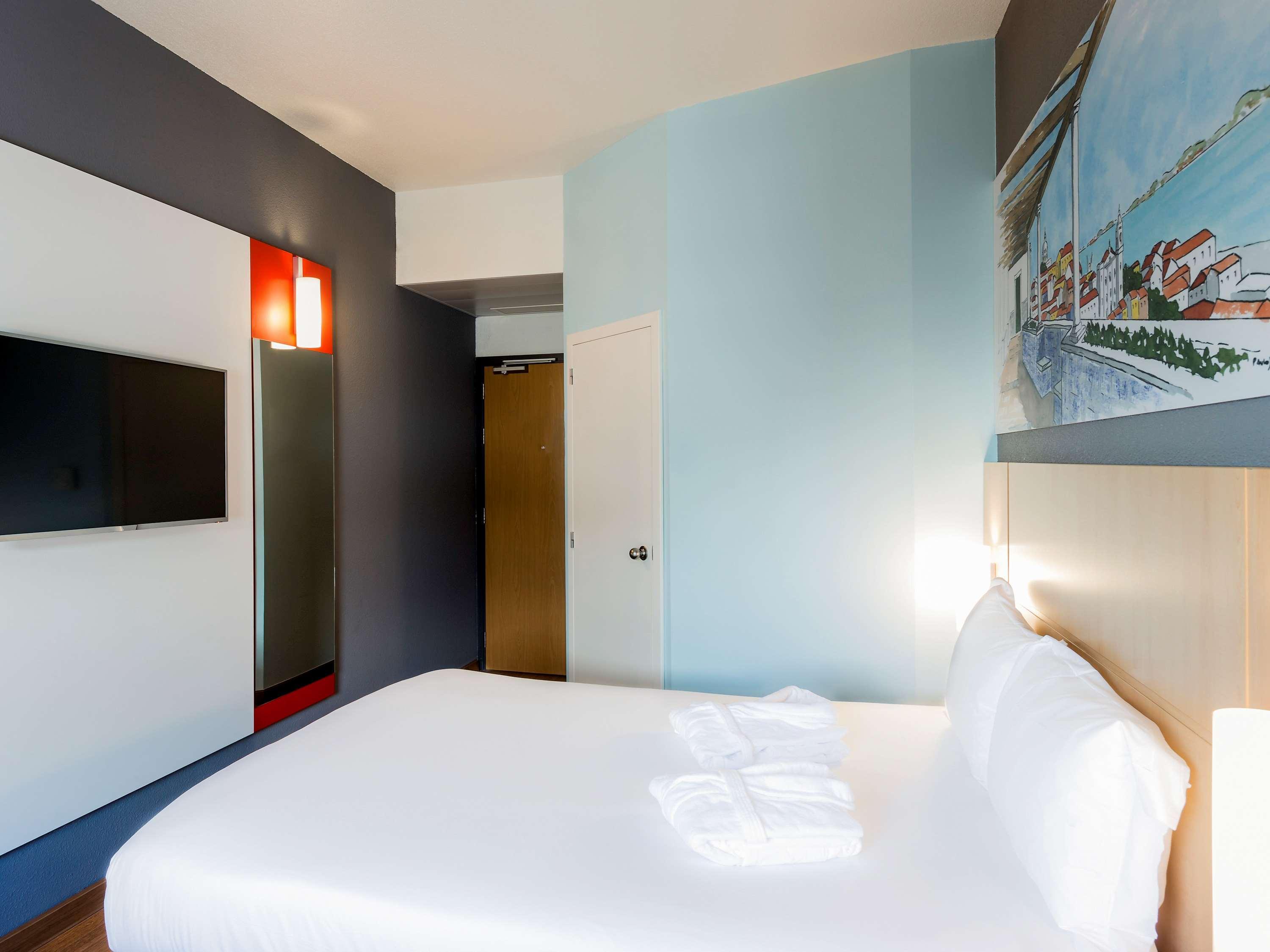 Hotel Ibis Parque Nações 3*
