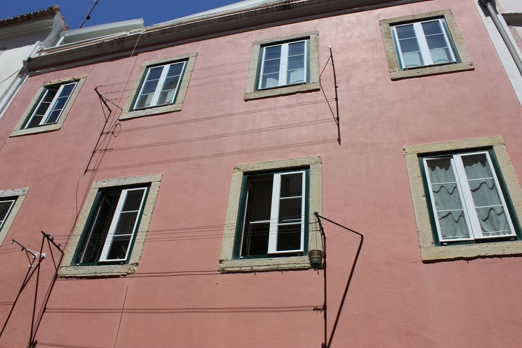 Small Flat In The Heart Of *