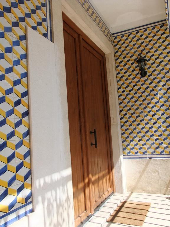 Fado - Santos 2* Lisbon