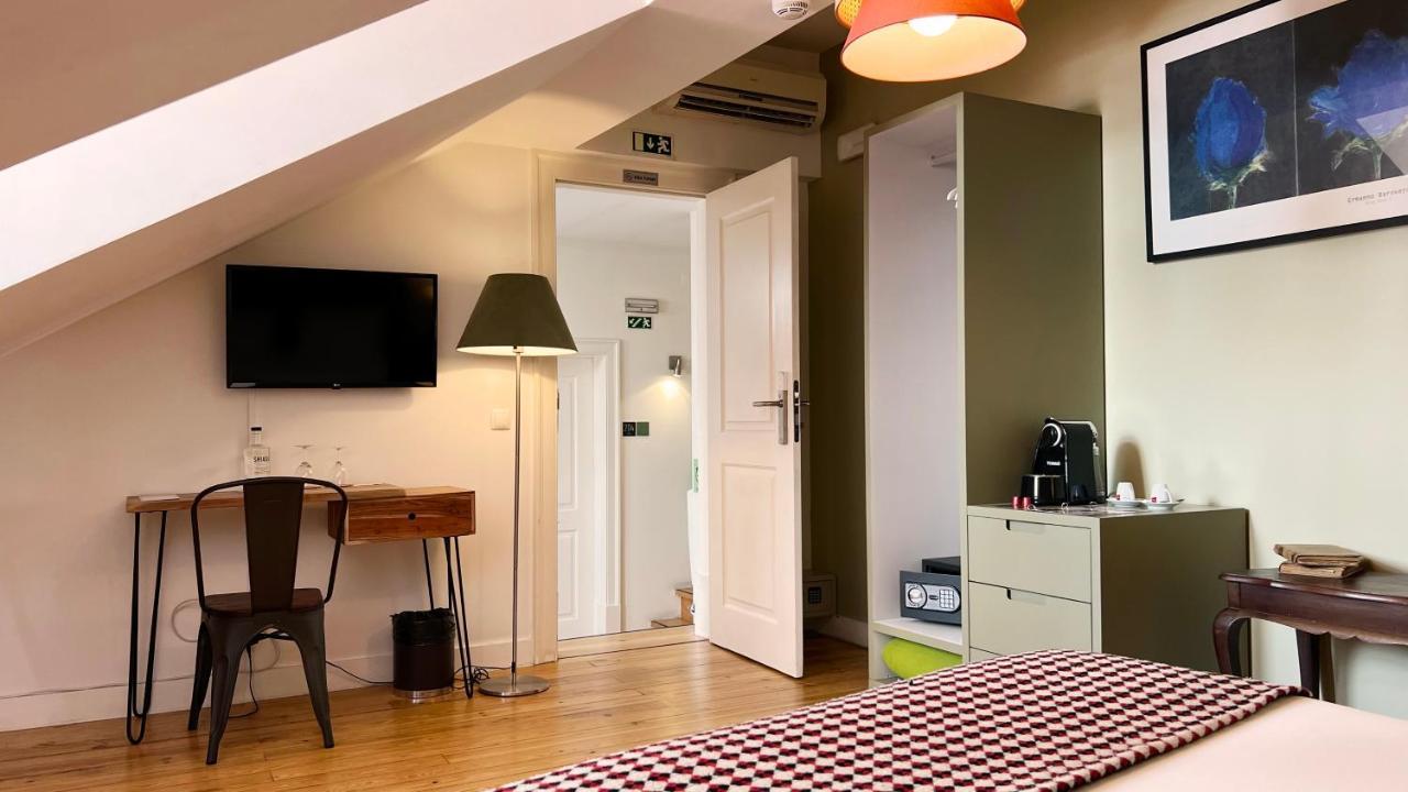 Guest house Casa Do Bairro By Shiadu 4*