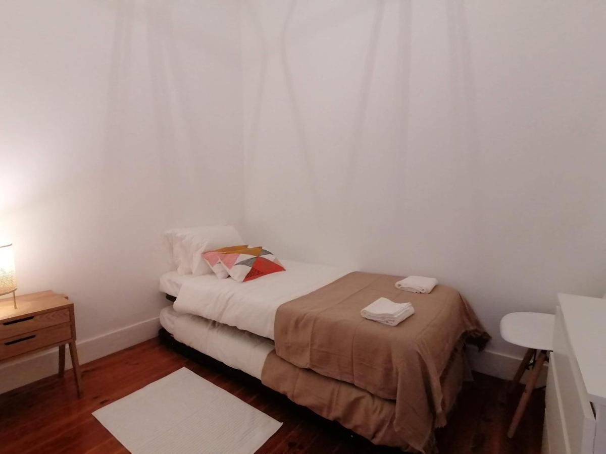 Stunning Marques De Pombal Apartment Lisbon