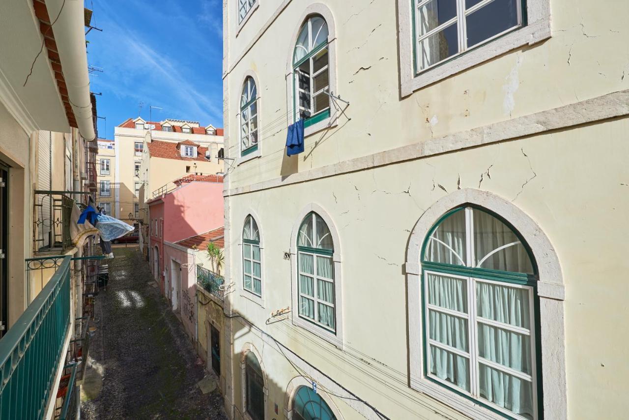 Charming In Historic Center Apartment Lisbon
