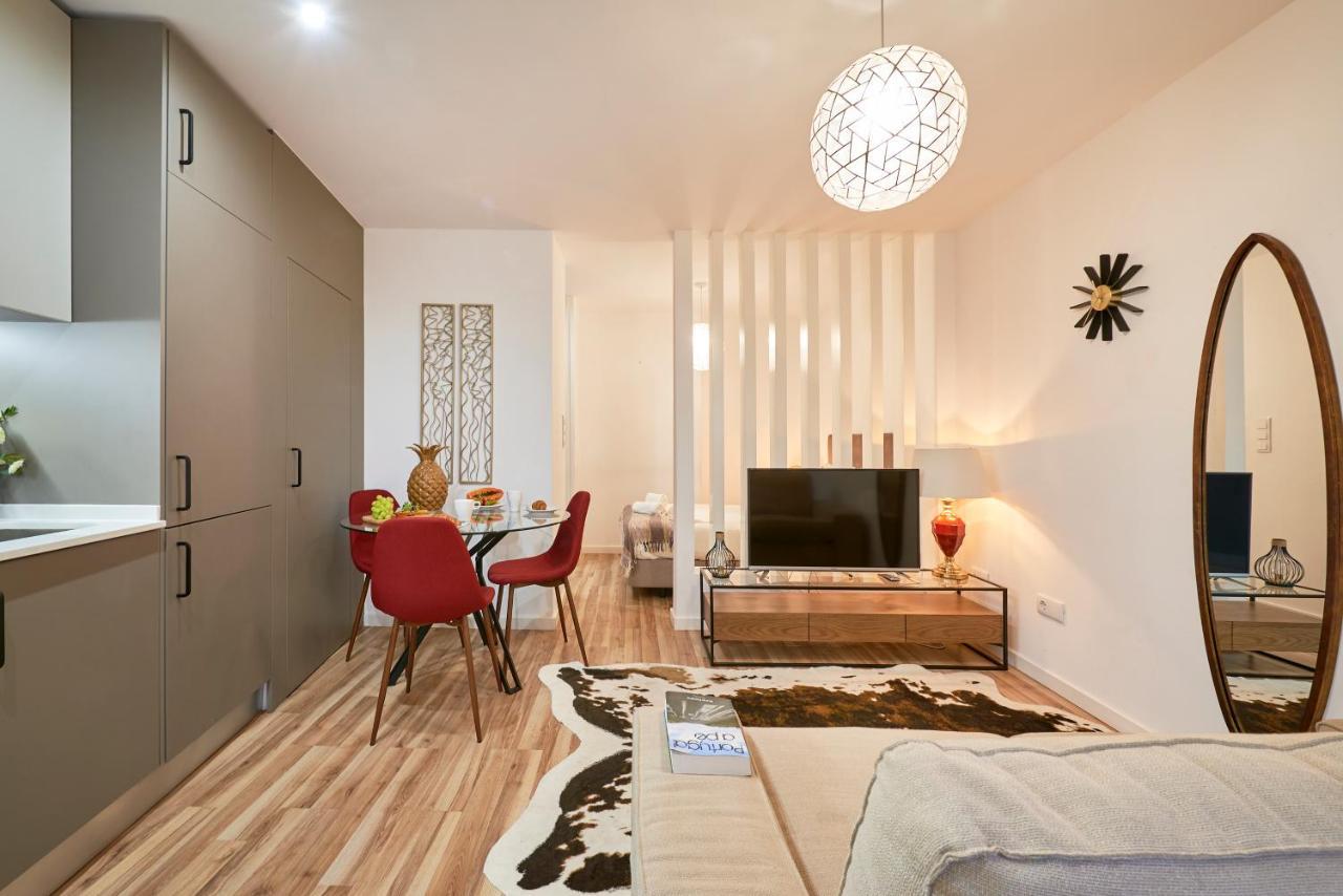 Apartment Charming In Historic Center Lisbon