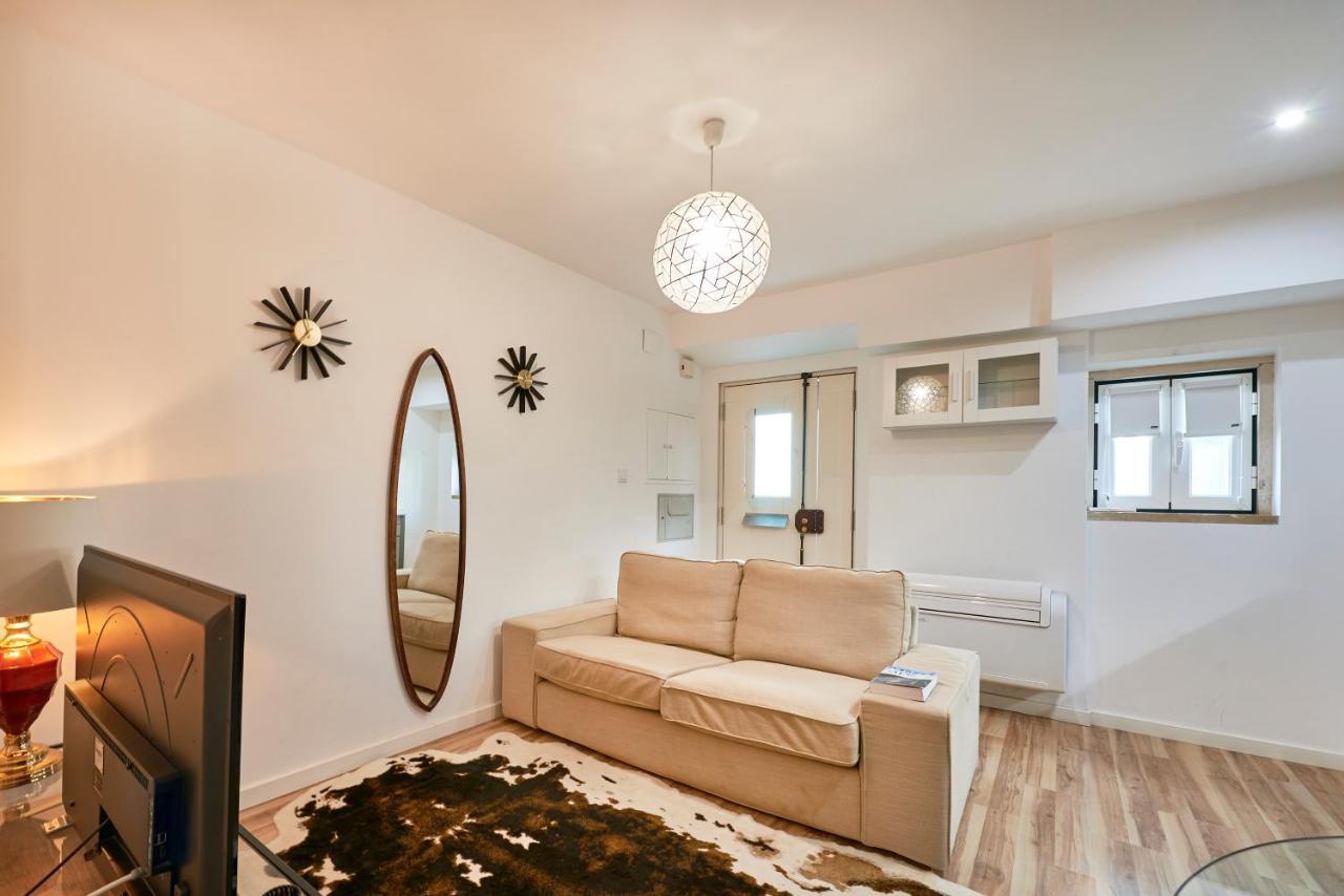 Charming In Historic Center * Lisbon