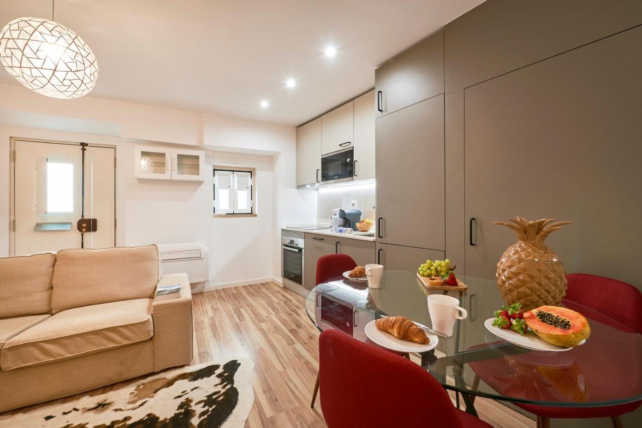 Apartment Charming In Historic Center Lisbon