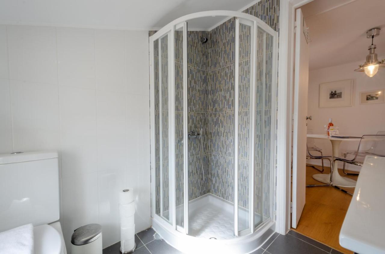 118 D - Avenida Roof Apartment Lisbon
