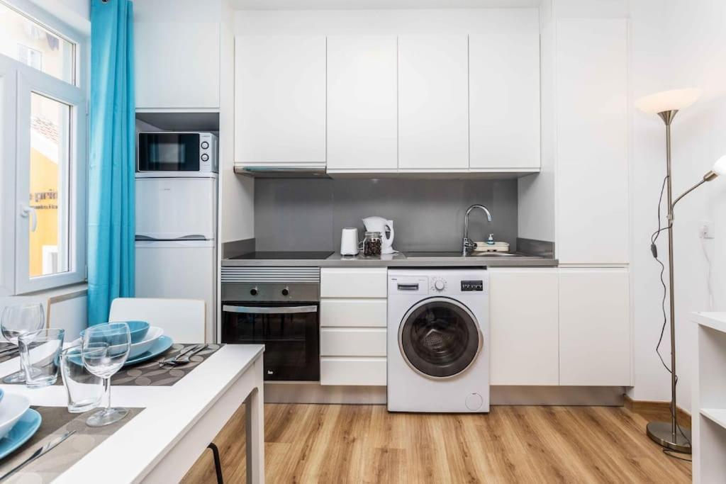 Brandnew Designer's 2-bed 1011d Lisbon