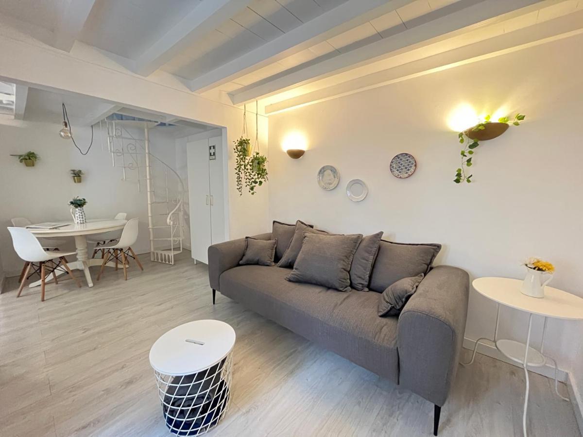 Urban & Trendy Duplex Close To Lx Factory By Trip2portugal * Lisbon