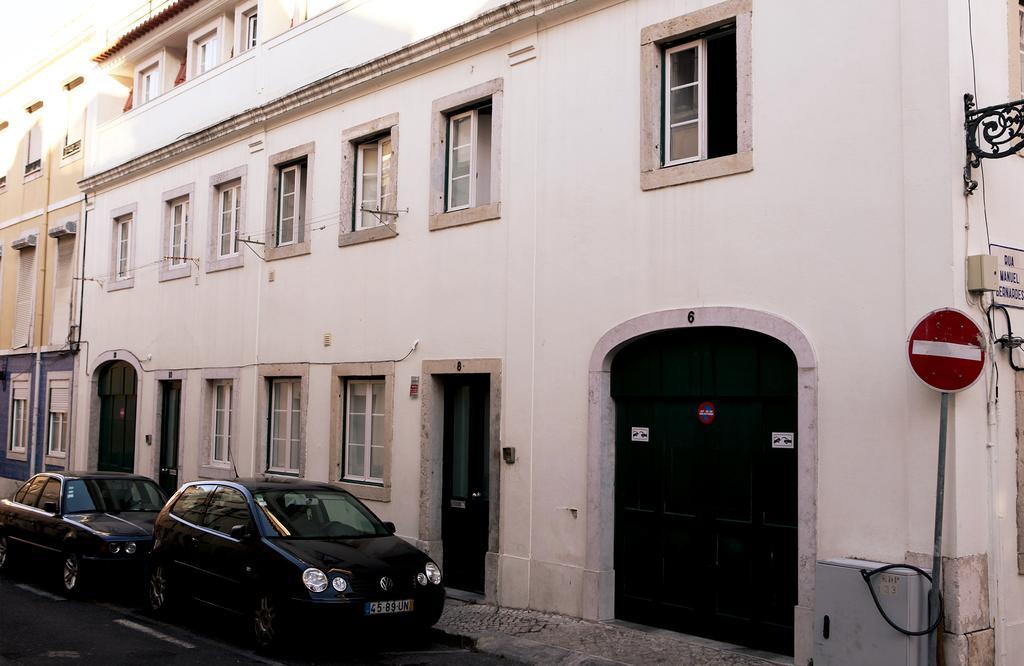 Triplex With Garage - Praca Das Flores Apartment Lisbon