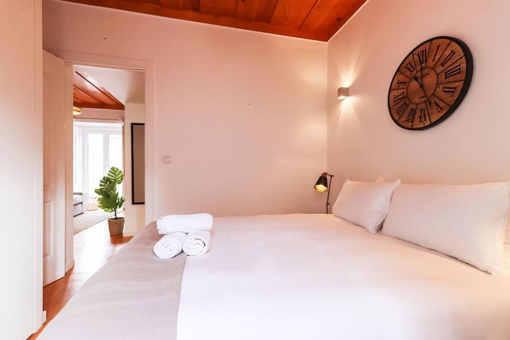 Portucale ! Campo Ourique Design W/ Balcony Apartamento