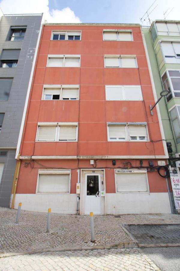 Apartment Oriente Dna Vi Lisbon